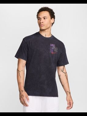 Nike Men's Max90 Basketball T-shirt